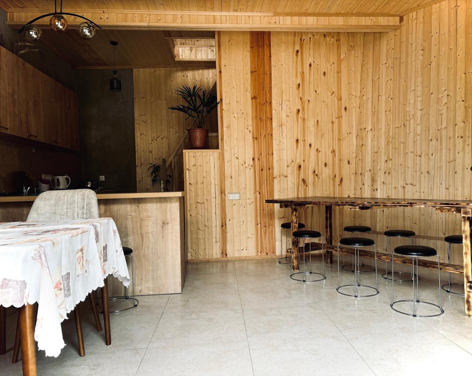 Family Hostel Nika Казбеги Екстериор снимка